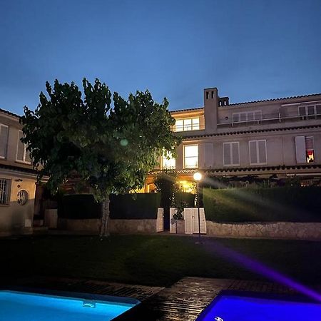 Cambrils Adosado Con Piscina 4 Habitaciones, 8 Huespedes Exteriör bild